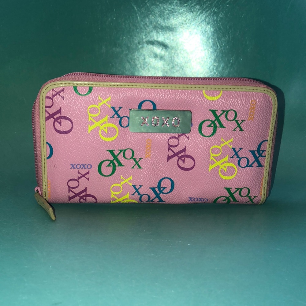 XOXO wallet
